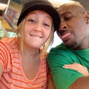 Meet your Posher, April